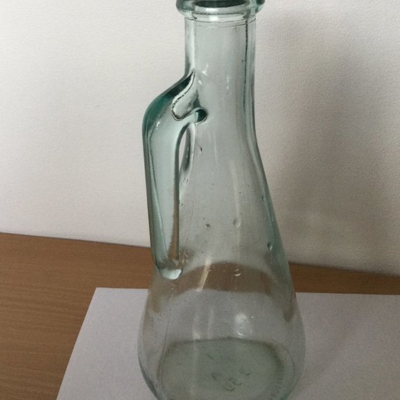 Vetreria Etrusca Vintage Aqua VE A 50cl Clear Glass Bottle green Handle Italy - Picture 2 of 4